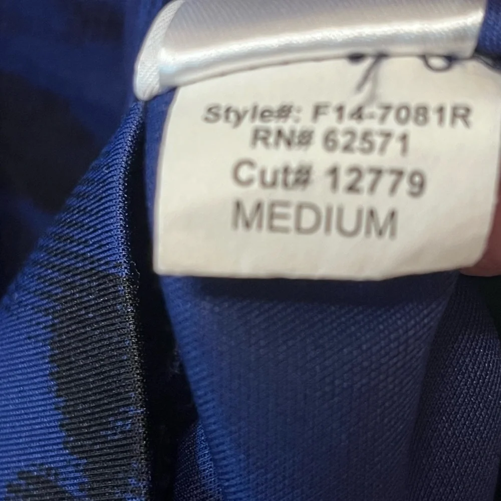 RED Saks Fifth Avenue Sheath Dress Romantic Floral Fit & Flare Blue Black Size M - Picture 12 of 15